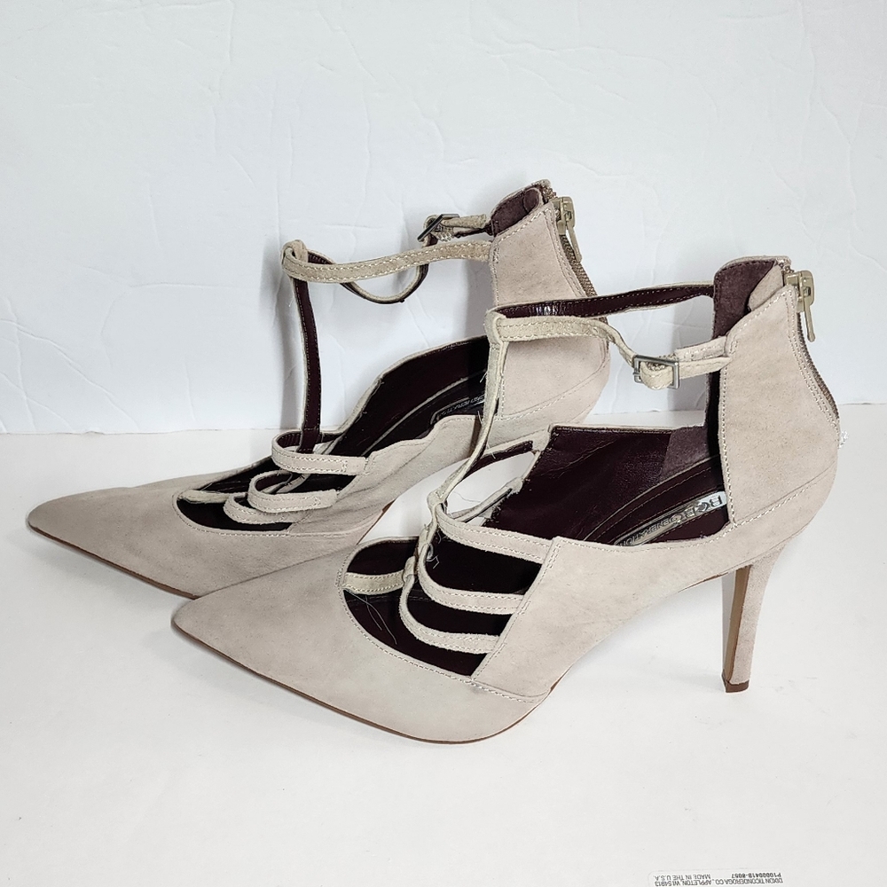BCBGeneration  Womens   T-Strap Stiletto Pointed Heels / 10M/40